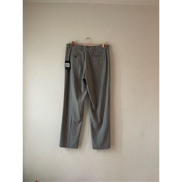 NWT Nike tiger woods golf pants‎ - Picture 3 of 5